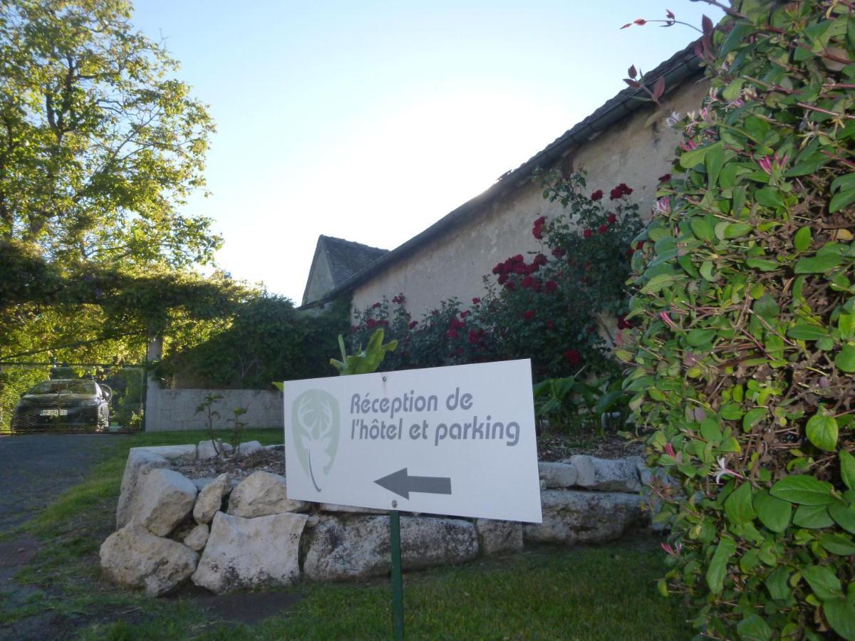 Hotel De La Bonnheure Bracieux Bagian luar foto