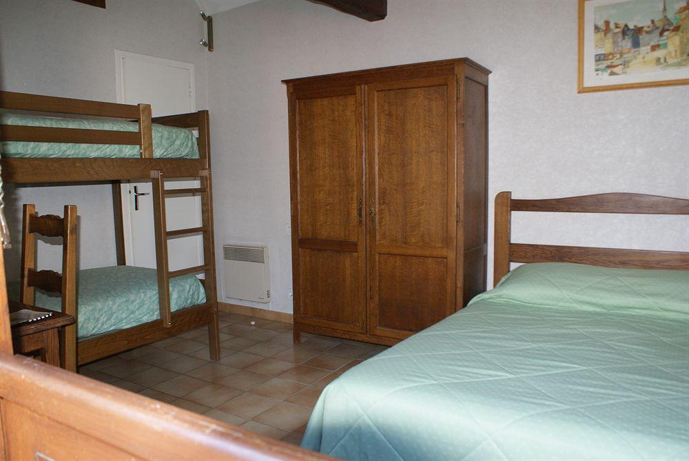 Hotel De La Bonnheure Bracieux Bagian luar foto