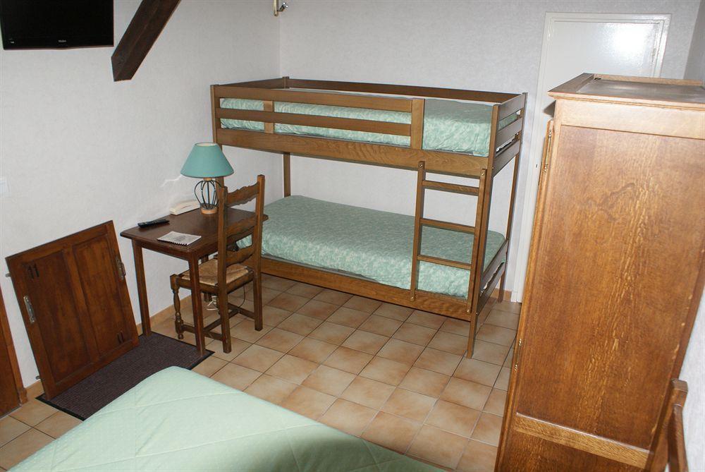Hotel De La Bonnheure Bracieux Bagian luar foto