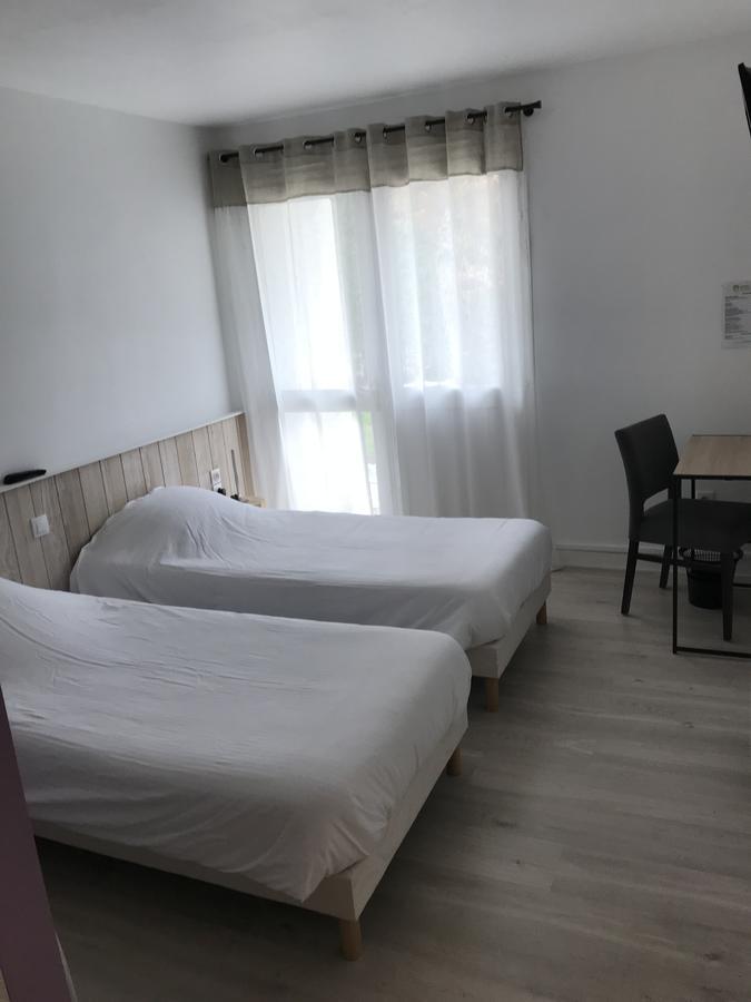Hotel De La Bonnheure Bracieux Bagian luar foto